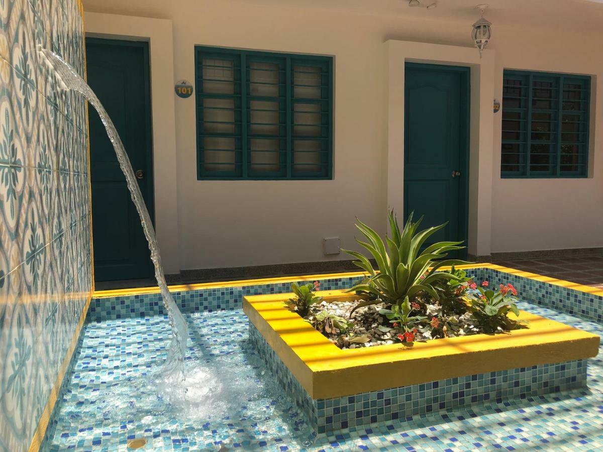 Akuamarina Hotel Santa Marta  Exteriör bild